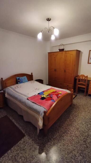 Charming Three Bedroom Apartment In Alcoi Luaran gambar